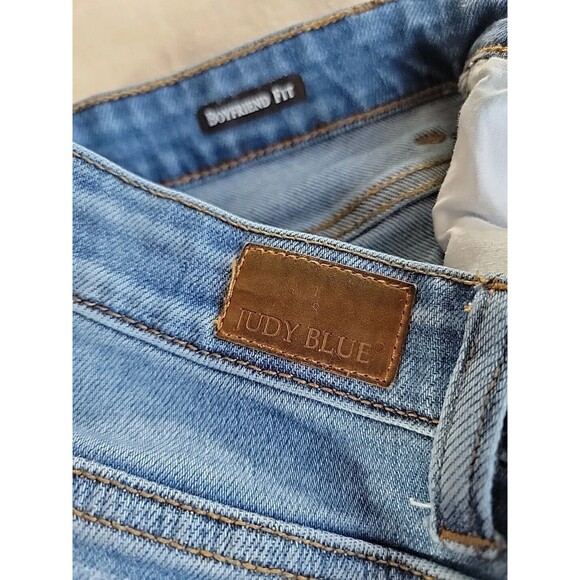 Judy Blue Womens 3 26 28x27 Jeans Boyfriend Distressed Mid Rise Medium Logo EUC - Picture 16 of 16